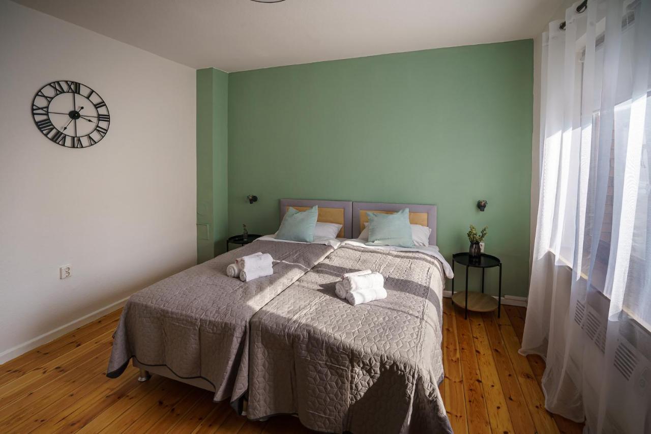 Immostay Mit Garten & Free Parking Апартаменты *