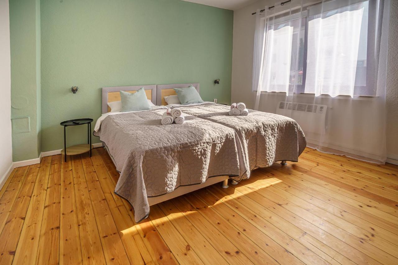 Апартаменты Immostay Mit Garten & Free Parking Бремен